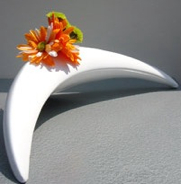 Boomerang-Vase-With-Flower-1